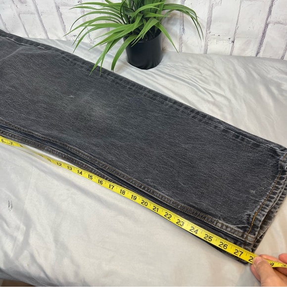 Levi's 501 Straight Leg Button Fly Jeans Size 38x32 - Picture 8 of 9